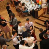 Вижте как столични абитуриенти се биха на бала си (ВИДЕО)