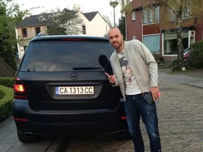 Алисия с джип на лизинг от Ники