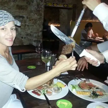 ДесиСлава се показа без грим