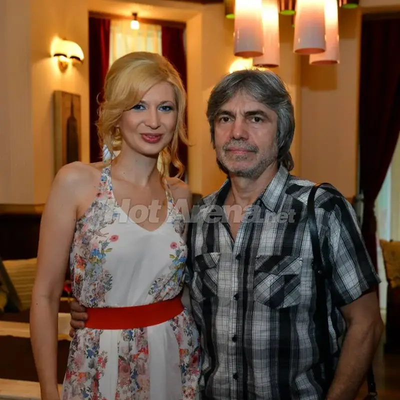 Нина-Никол представи филма си от Кан на изискана премиера (СНИМКИ)