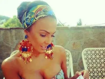 Виж кои родни звезди са спрягани за ромки! (И ИСТИНА ЛИ Е)