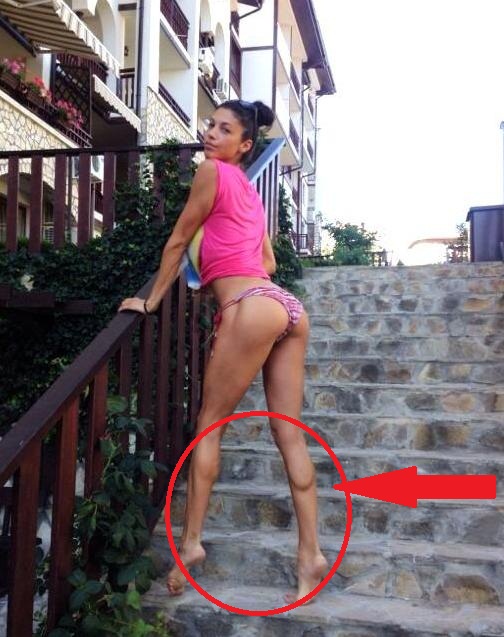 Само за няколко часа! Биляна Йотовска показа дупе на плажа и кофти фотошоп (Снимки в галерията)