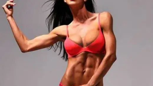 Вижте Биляна Йотовска като КУЛТУРИСТКА (СНИМКИ)