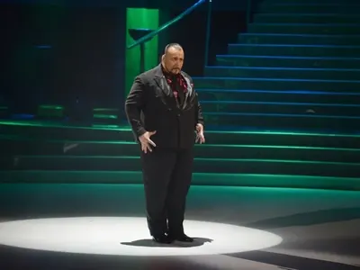 Люси спял по пейките и вечерял със сухари (Разкри и интимните си тайни)