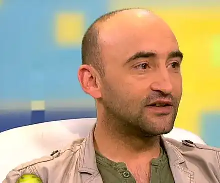 Величко от „Етажна собственост” след като го хванаха в изневяра: В депресия съм!