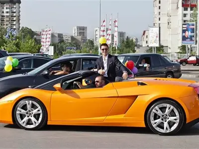 Вижте абитуриентите на Къци и Влади Въргала (СНИМКИ)