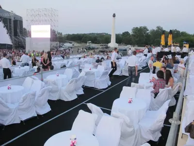 Вижте как Глория отпразнува пищно рождения си ден (СНИМКИ)