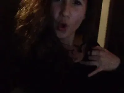 Сестрата на Ники Михайлов хубавее (СНИМКИ)