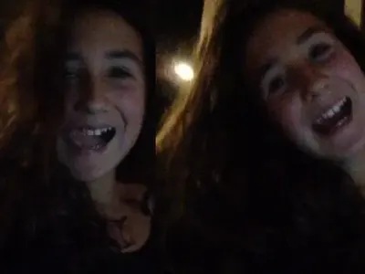 Сестрата на Ники Михайлов хубавее (СНИМКИ)