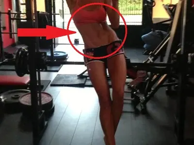 Биляна Йотовска показа смущаващи коремнни плочки (СНИМКИ)