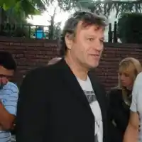 Вижте новия имидж на любовника на Елен Колева и Мария Илиева (ФОТО)