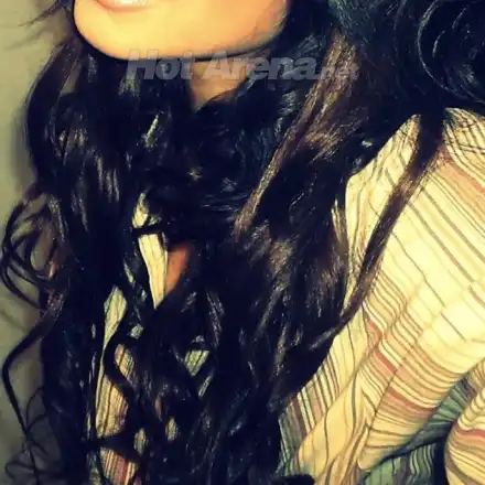 Виж как любимката на Виктория Бекъм кълчи кълки