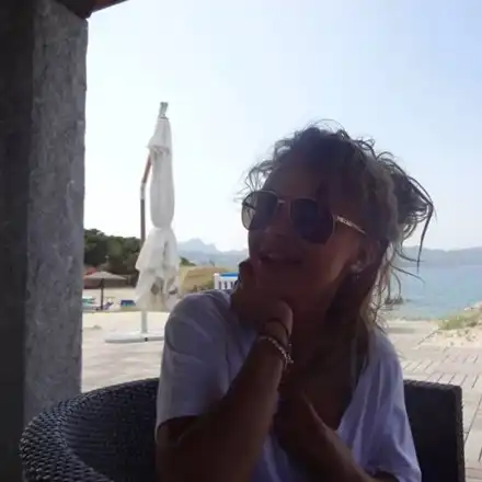 Мария с нова визия! Вече е блондинка