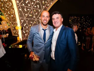 МУТРЕНСКО! Рожденият ден на Ники – кич и голотии за 70 бона (СНИМКИ)