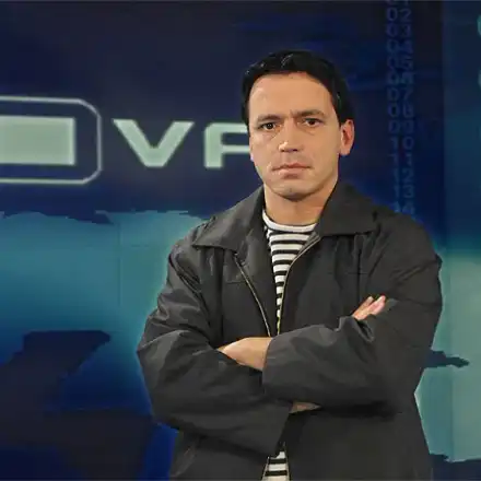 Васил Иванов на проби в Би Ти Ви (Поема сутрешния блок)