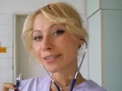 Медицинска сестра стана поп певица! Името й е Анастасия!