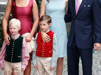 Вижте как се ожени принца на Люксембург (Снимки)