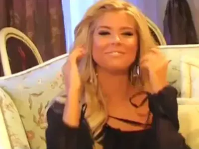 Вижте дома на Андреа (СНИМКИ)