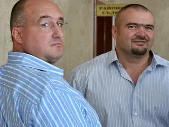 Съгражданин на Моника от Дупница проговори: Тя е шафрантия номер 1 в града (ЕТО С КОИ МАФИОТИ Е СПАЛА)