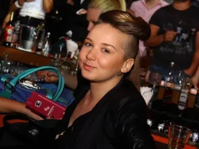 Цветелина Грахич скандализира аудиторията с изпълненията си на плажа! (Снимки в галерията)