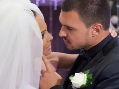 О, НЕ! Вижте новата на Божинов преди пластичните операции (СТРАХОВИТИ СНИМКИ)