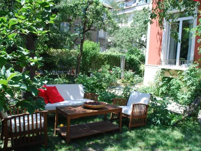 Вижте в какъв лукс живее Мира Радева (Снимки от дома й)