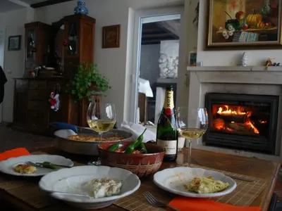 Вижте в какъв лукс живее Мира Радева (Снимки от дома й)