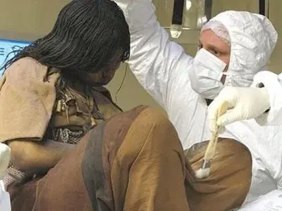 Уникално! 500-годишна девойка взриви света (Ето как изглежда днес)