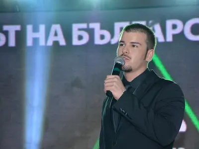 Двойникът на Валери Божинов пусна своя телевизия