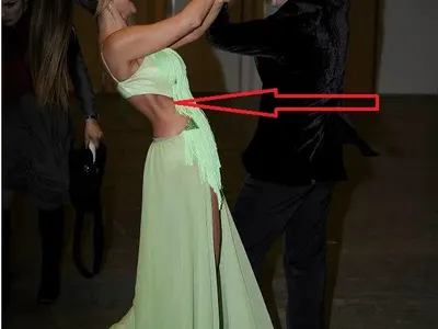 С кукленска талия! Андреа си махна две ребра? (Вижте фото преди и сега)