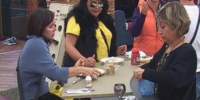 Ваня Червенкова хвърлила око на Йоана (Любовната драма останала скрита от зрителите)