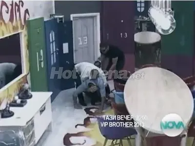 Тервел и Лияна още ПО-ГОРЕЩИ! (Заради ревност се стигна дори и до БОЙ! СНИМКИ+ВИДЕО)