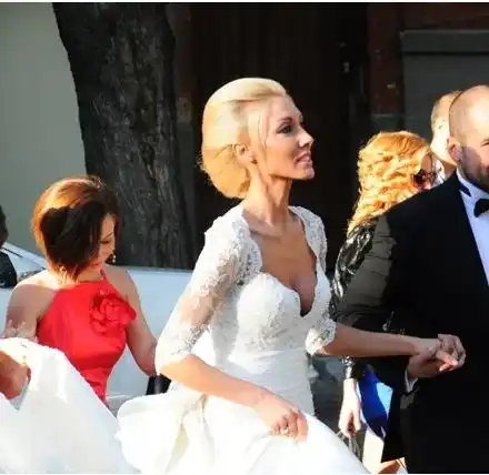 Виж приказната сватба на Тошко от „Къртицата”! (СНИМКИ)