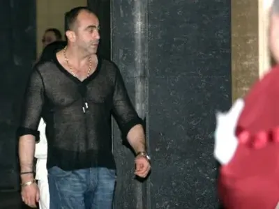 Нова мода! Чалгата вече ПРАВИ ЛЮБОВ с гангстери (Виж кои са фолк мутресите)