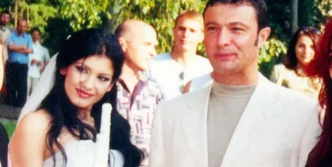 Супер СКАНДАЛНО! Хванал ли е Коко на калъп Анелия и Жоро Илиев в тоалетна на кръчма? (РАЗКРИТИЯ)