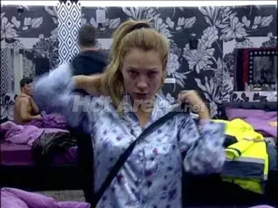 ШОКИРАЩО! Русата Златка се пусна без грим (Не сте виждали подобно нещо)