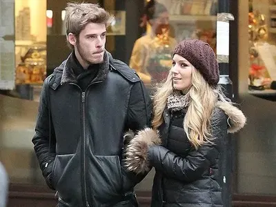 СКАНДАЛ! Николета купува вота за най-красива футболна съпруга? Виж с кого се мери! (СНИМКИ)