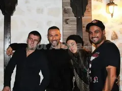 Бременна ли е Яна? Преценете сами! ЕКСКЛУЗИВНИ СНИМКИ