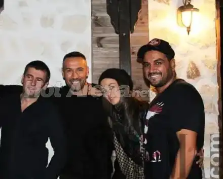 Бременна ли е Яна? Преценете сами! ЕКСКЛУЗИВНИ СНИМКИ