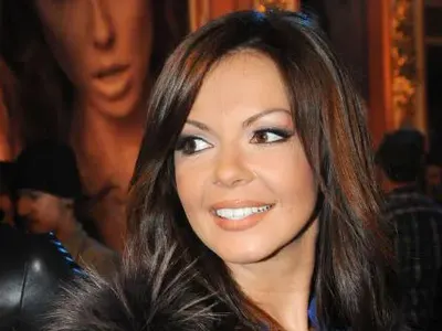 Виж Преслава и Галена през годините! След 10 лета на сцената певиците вехнат от слабост! (СНИМКИ)