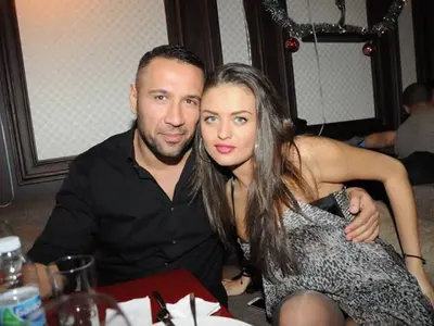 Бременна ли е Яна? Преценете сами! ЕКСКЛУЗИВНИ СНИМКИ