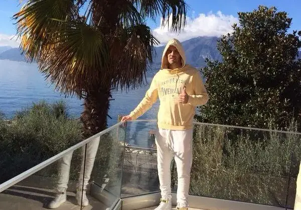 Ники Михайлов се похвали с палат! Виж луксозната къща, в която ще живее и Алисия! (СНИМКИ)