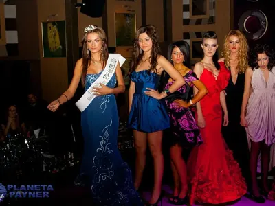 Скандалът между Моника и Николета за бургаския конкурс – НАГЛАСЕН! Победителката СЪЩО! (+Кулагин се появи по прашка)