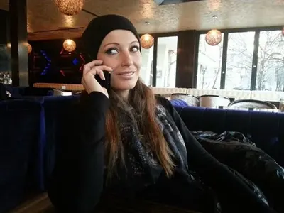 Емил Русев е Къртицата, издаде се във Фейсбук! (+ Снимки от ежедневието му с Христина)