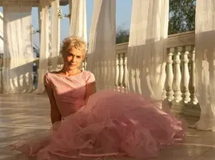 Топ 3 на най-яките и луксозни домове на родните звезди (СНИМКИ)