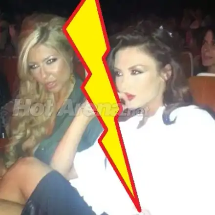 ПЪРВО в HotArena! Моника и Андреа ГОРЧИВО скарани! Певицата не иска да чуе за Валериева