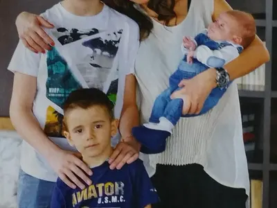 Кали готова да ЗАРЕЖЕ и Влади! Виж ЕКСКЛУЗИВНИ подробности след третото раждане! (СНИМКИ)