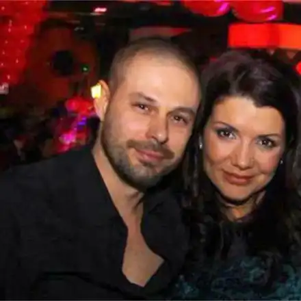 Кали готова да ЗАРЕЖЕ и Влади! Виж ЕКСКЛУЗИВНИ подробности след третото раждане! (СНИМКИ)