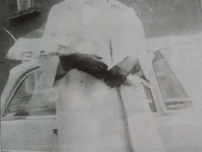 Усмивки от старите ленти: Когато звездите бяха АБИТУРИЕНТИ!  (УНИКАЛНИ СНИМКИ)