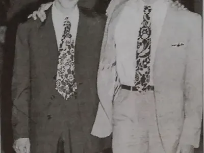 Усмивки от старите ленти: Когато звездите бяха АБИТУРИЕНТИ!  (УНИКАЛНИ СНИМКИ)